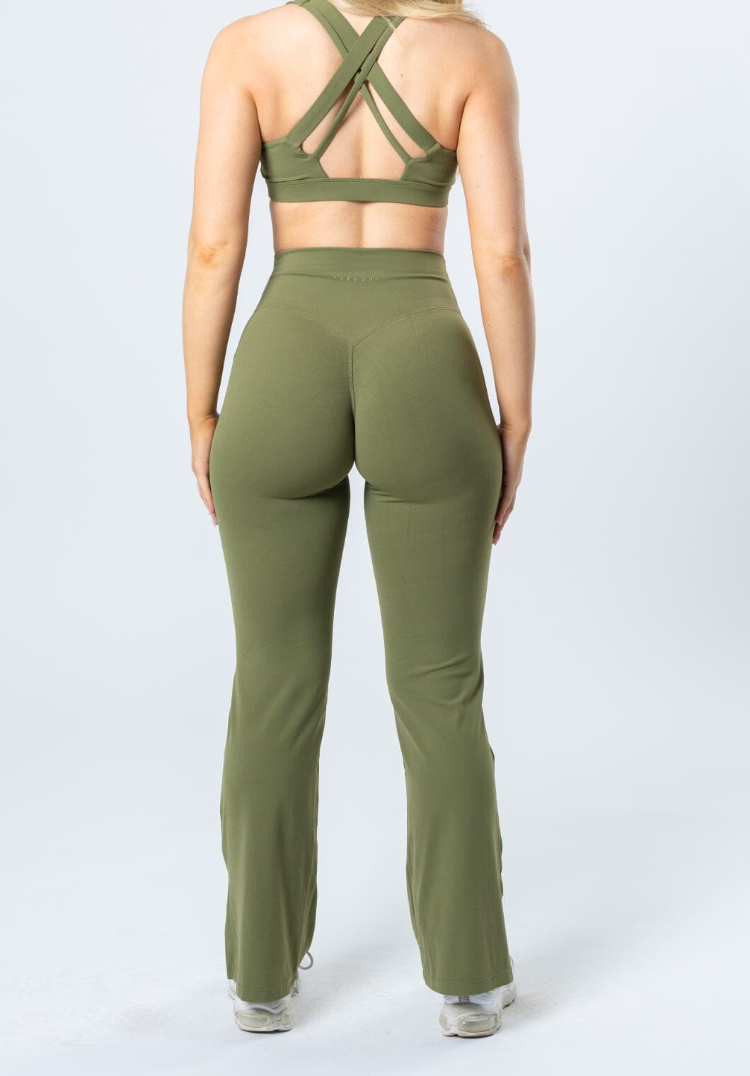 RecStretch Original Sculptseam® Plus Flare Legging 31" Olive
