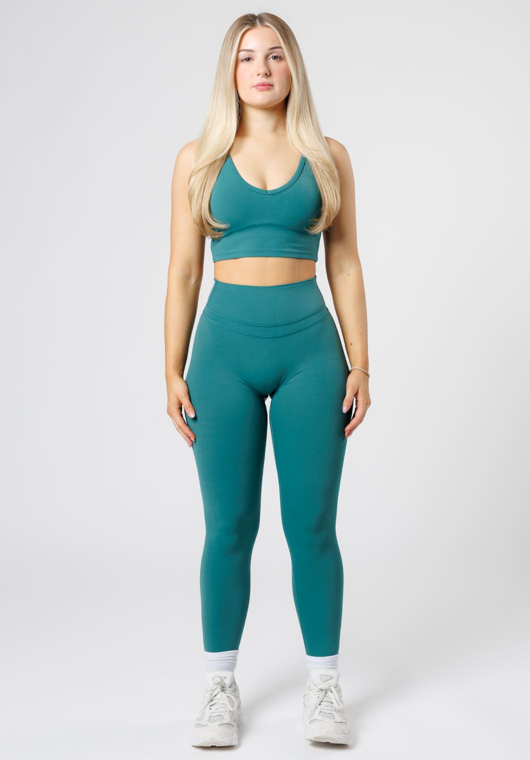 RecStretch™ Levitate Sculptseam® Plus Legging Cyber