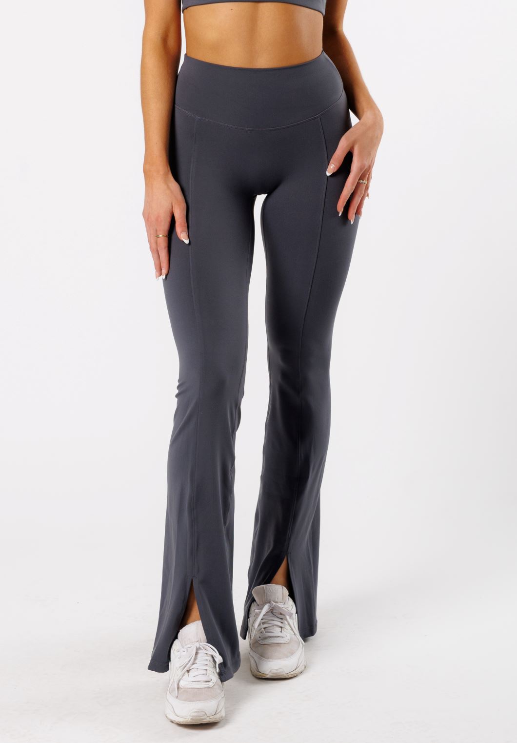 Reluna™ Front Slit Sculptseam® Flare Leggings 34" Phantom