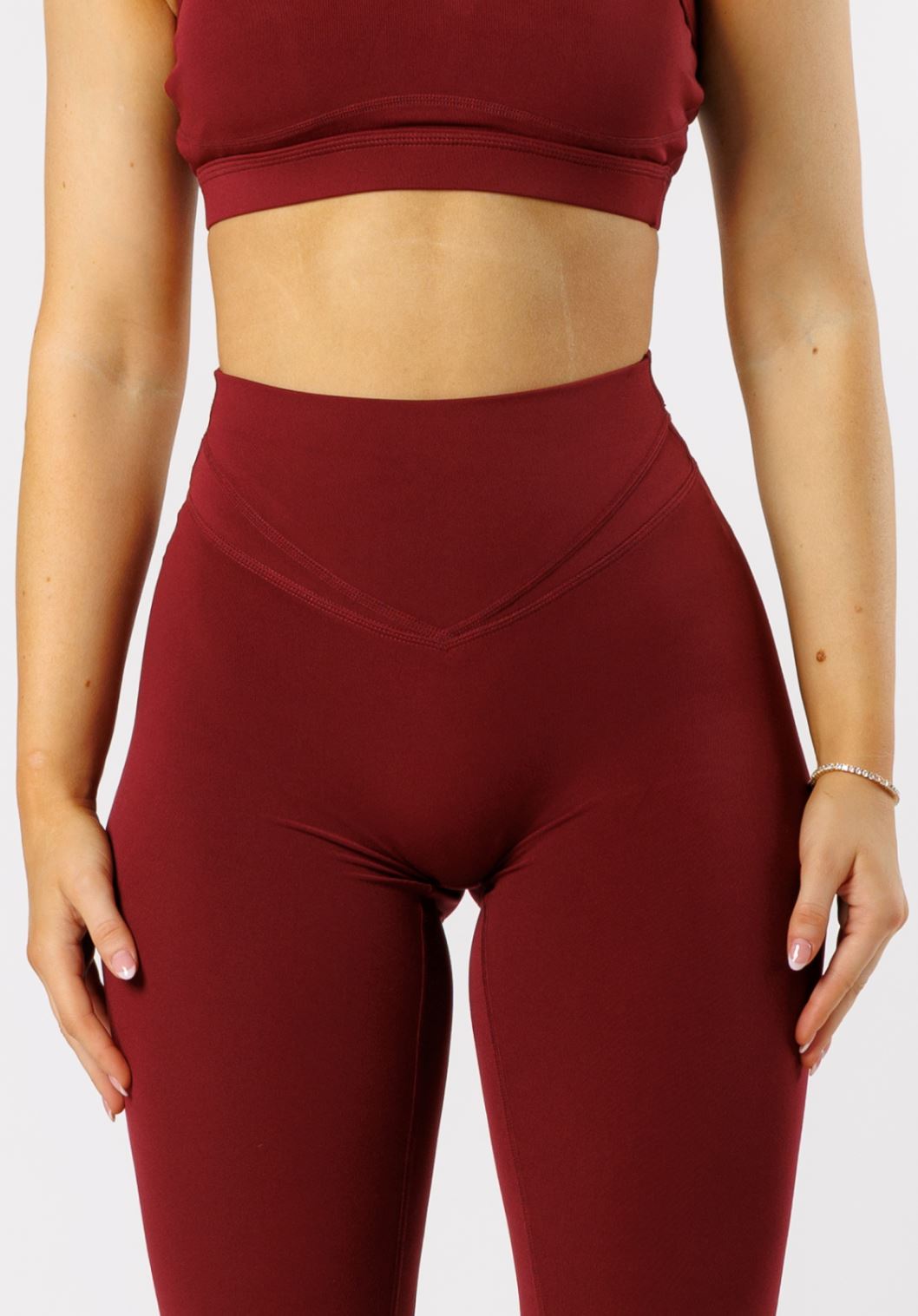 Reluna™ Icon Sculptseam® Plus Legging Red Velvet