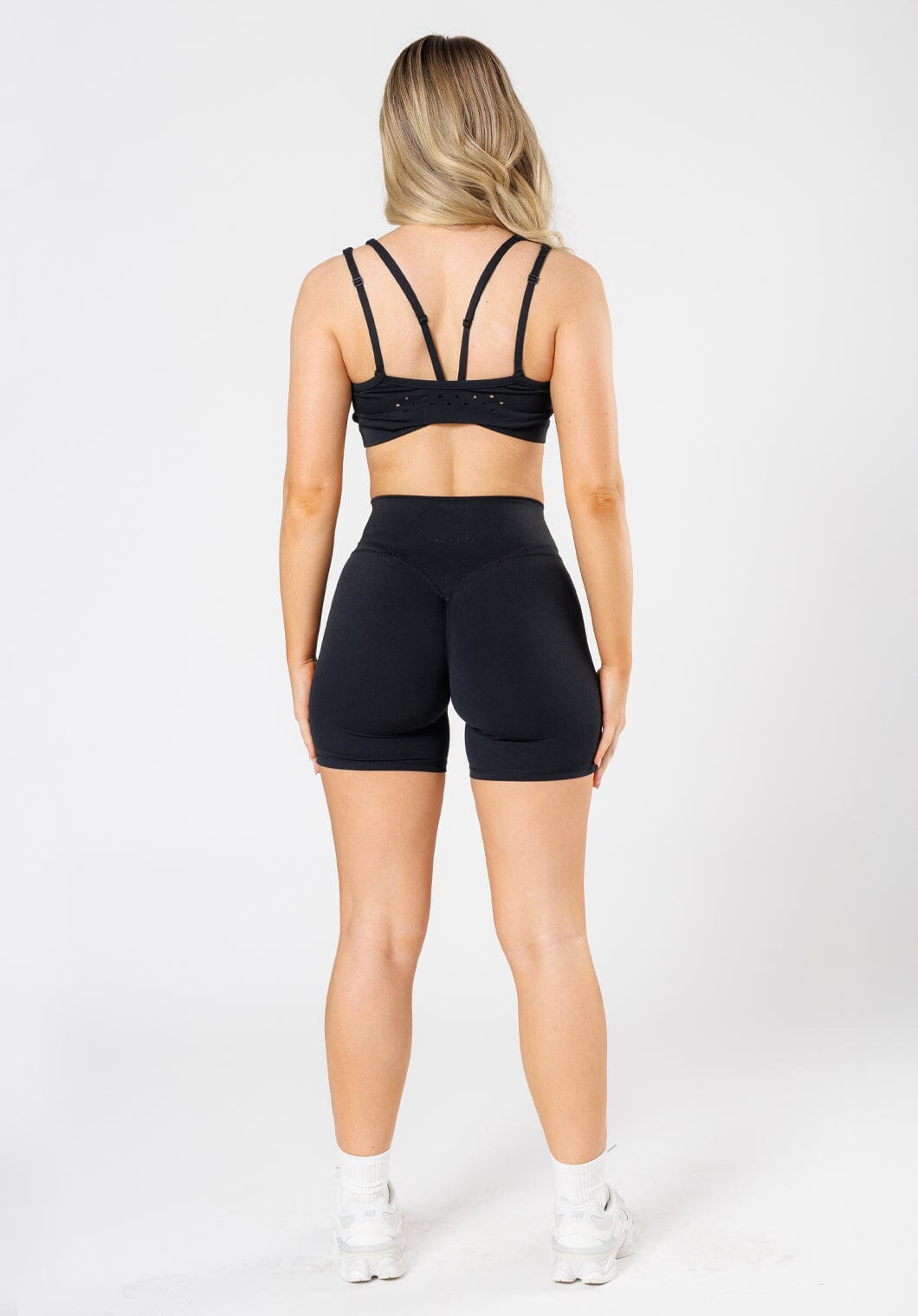 RecStretch Levitate Sculptseam® Plus Short 6” Black
