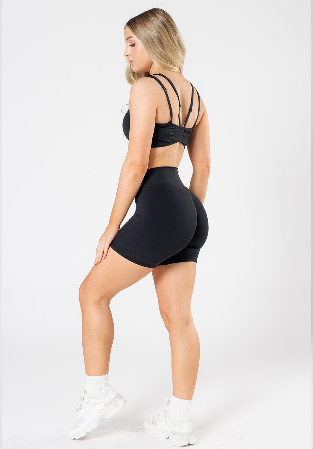 RecStretch Levitate Sculptseam® Plus Short 6” Black