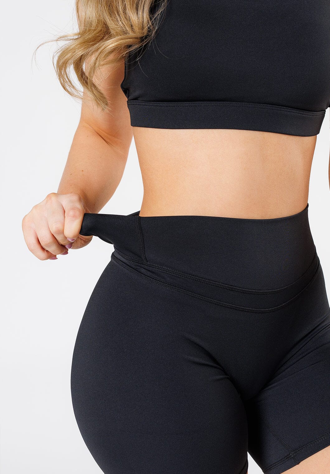 RecStretch Levitate Sculptseam® Plus Short 6” Black