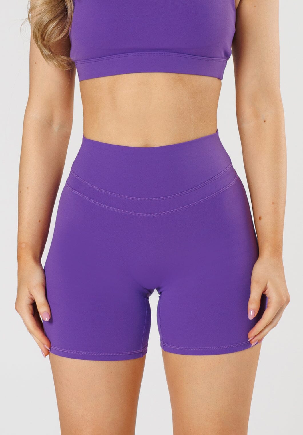 RecStretch Levitate Sculptseam® Plus Short 6” Jelly Doughnut